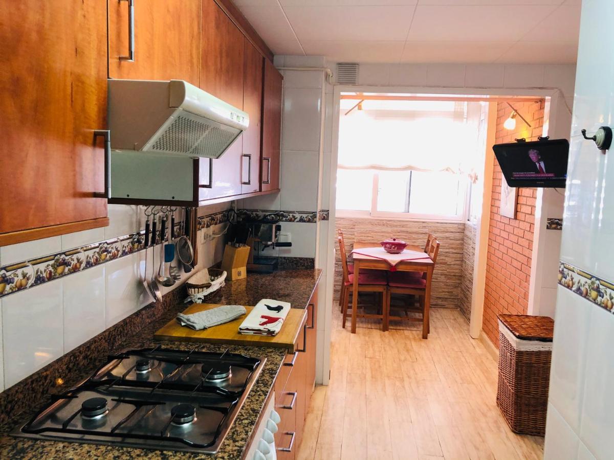 Apartamento Con Terraza Y Piscina En Malgrat De Mar Eksteriør bilde